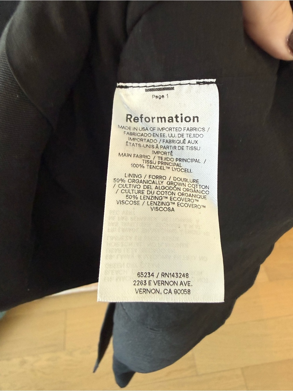 Reformation Casey Vest - Picture 7 of 7